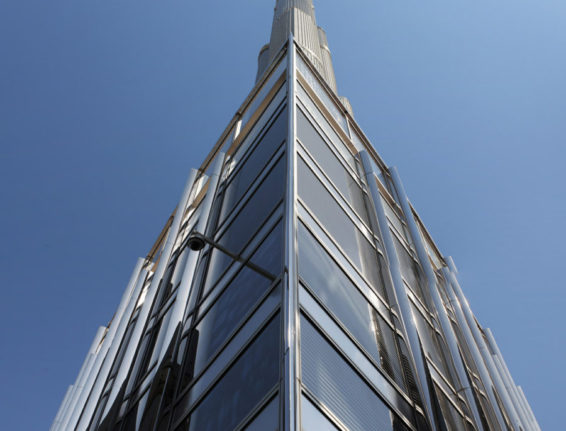 CoxGomyl dominate in facade access for the world’s tallest buildings